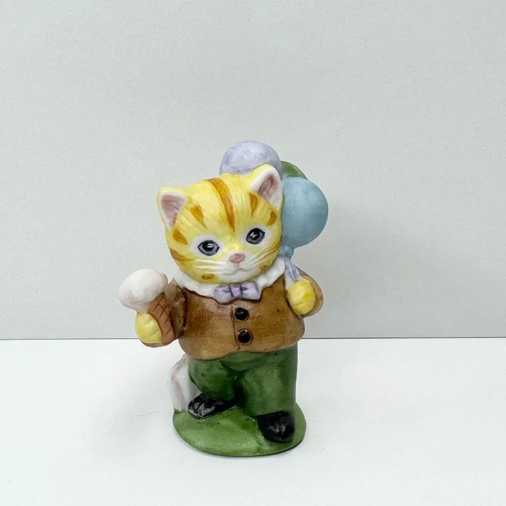 1990 Schmid Kitty Cucumber Mini Cat Figurine Balloons Ice Cream Party Treat - Picture 1 of 8